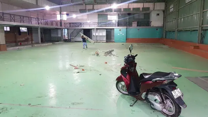 Nhà xưởng cho thuê đường lê văn khương phường thới an quận 12 DT: 800M giá 45 triêu LH: 090••••28