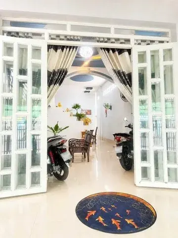 Bán nhà mặt tiền trục chính vào khu dân cư phường 8, đường đinh tiên hoàng vĩnh long
