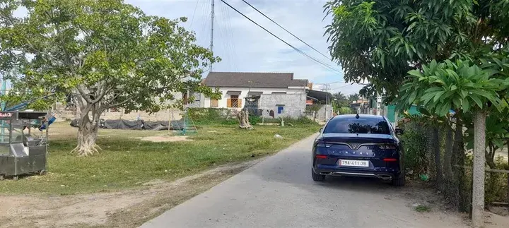 Chính chủ bán đất mt gần biển ninh phú 1.106m2, phía nam khu kinh tế vân phong, ninh hòa, 3,9 tỷ