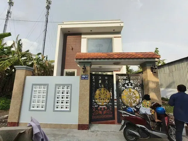 Bán nhà 111.7m² ngang 6m giá 2.7 tỷ Phường Long Châu