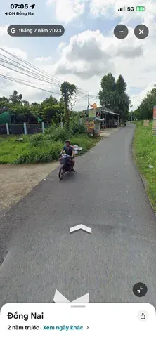 Bình sơn bên hong sân bay long thành