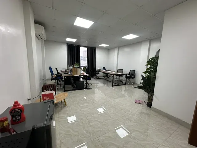 Cho thuê văn phòng 35 m2 ngõ 214 Nguyễn Xiển, vp thoáng sạch đẹp giá tốt