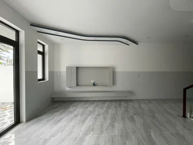 Bán nhà 2 tầng hẻm oto đường cầu dứa, phường tây nha trang