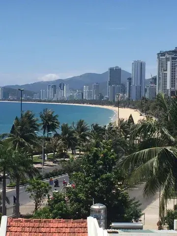 SIÊU PHẨM 6 TẦNG VIEW BIỂN SIÊU HIẾM TẠI PHƯỜNG NHA TRANG Nguyễn Bỉnh Khiêm, P. Xương Huân – View trực diện Tòa nhà UBND Tỉnh Khánh Hòa