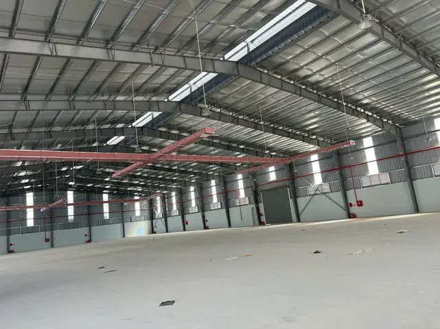 Cho thuê 2.600m2 Kho, Xưởng tại thị xã Mỹ Hào, tỉnh Hưng Yên.