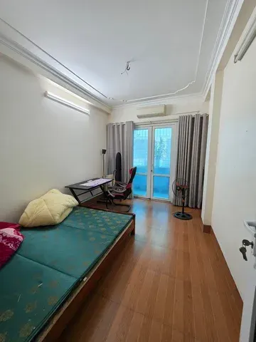 Bán Nhà Mặt Phố Cự Lộc. Thanh Xuân. Ô Tô. DT 45m2. MT 3.2m. 5 Tầng. Giá 14.9 Tỷ.
