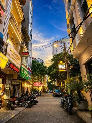 Hiếm có khó tìm - phân lô đỗ quang, trung hòa nhân chính | 60M² | 6 tầng | MT 5.2M | thang máy | 36 tỷ