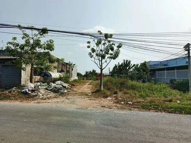 Bán 680m2 đất ở toàn bộ giá 5,5 tỷ