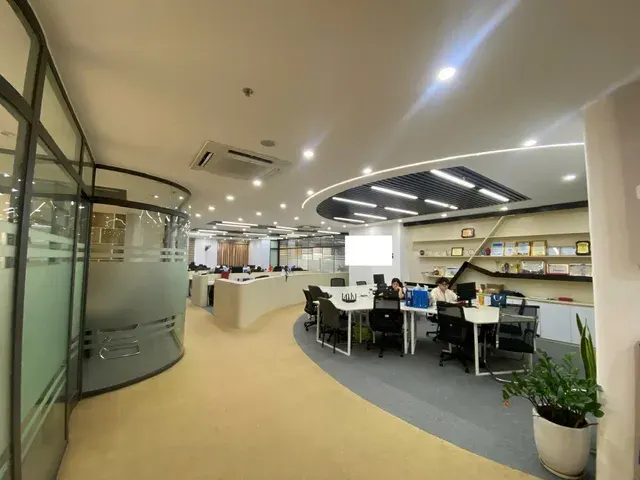 Sang nhượng văn phòng 350M2 ngõ 282 nguyễn huy tưởng giá siêu hạt rẻ