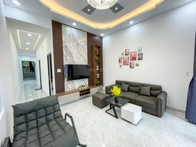 Bán nhà riêng 98m2, giá 3tỷ9,2PN,1WC tại Phường Lái Thiêu,HCM.Liên Hệ: 055••••35 gặp Bảo Ngọc
