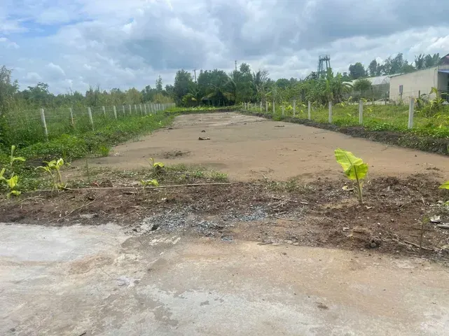 Bán Đất 580m2 có sẵn 100 m2 thổ cư giá 2.1 tỷ tại Phường An Bình Cần Thơ (còn TL 098••••66)