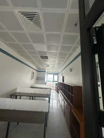 Sàn VP cho thuê tại tòa luxury park view với DT 300M2 có chia nhỏ giá cực hợp lý