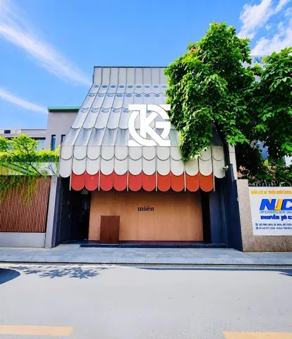 50A Đặng Dung - Quận 1 - 7.2x22.6m, 4 tầng