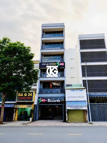 Cho Thuê Toà Nhà 2MT: 22-24 Thành Thái - Quận 10 - 6.2x28m, hầm, 7 tầng