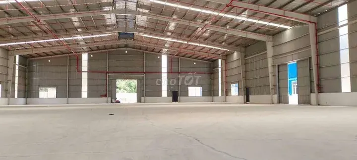Xưởng Cho Thuê 4600m2 Bến Cát , PCCC tự động ,Giấy tờ đầy đủ , S.X24H