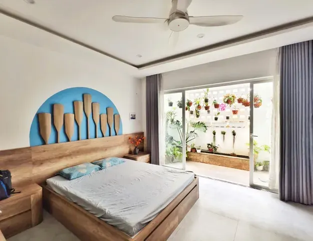 Cho thuê nhà 2 tầng bàù mạc 4 làm việc trực tiếp giá tốt !