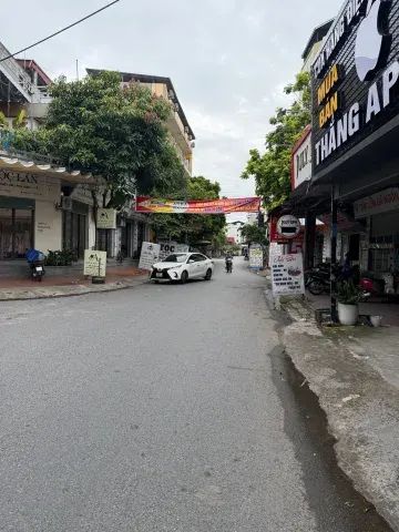 Bán Nhà riêng 320m2 có sẵn 2 Kiốt kinh doanh và 1 nhà 3 tầng tại Yên Lãng- Xã Yên Trung Huyện Yên Phong Bắc Ninh