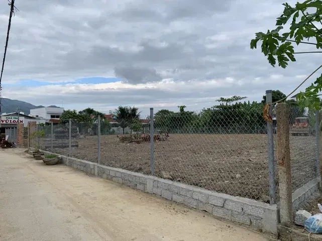 Bán Đất 1338m2 có sẵn 1238 m2 thổ cư giá 18 tỷ tại Đường Chợ Chiều Xã Diên An Huyện Diên Khánh Khánh Hòa
