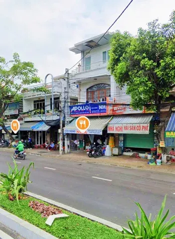 Nhà 3 tầng Góc 2 mặt tiền Trần Phú _ gần hải sản Thanh Sương * ra biển 60m *DT 88.5m2. Giá 18ty