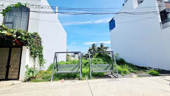 Bán Đất 52.4m2 có sẵn 52.4 m2 thổ cư giá 2.3 tỷ tại Đường hẻm Hà Thanh Phường Vạn Thắng Thành phố Nha Trang Khánh Hòa