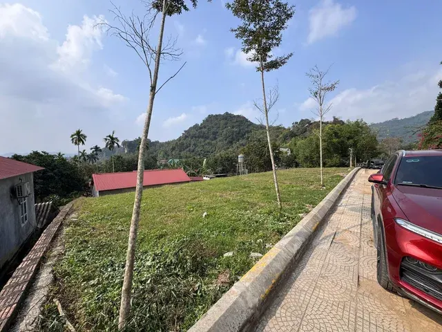 Giảm ngay 135 triệu/ sổ đất cho khách nào thiện trí - đất cổng khu nghỉ dưỡng Sakana Thành phố Hòa Bình cũ