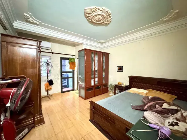 Bán nhà 3 tầng mặt đường nguyễn văn linh – ngay chân cầu an đồng giá: 5,5 tỷ LH 097••••64