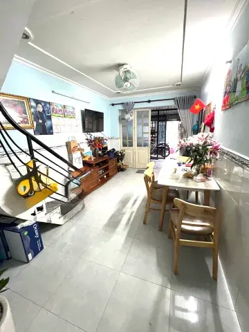 3,85 tỷ có nhà riêng hiệp bình chánh 36M2– sát chợ hiệp bình, 2 phòng ngủ