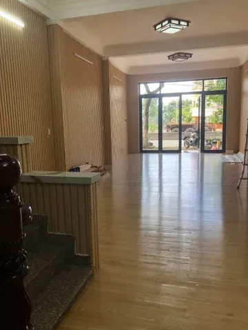 Cho thuê nhà 3 tầng mặt tiền ngô quyền, sơn trà, 100M2, giá 20TR