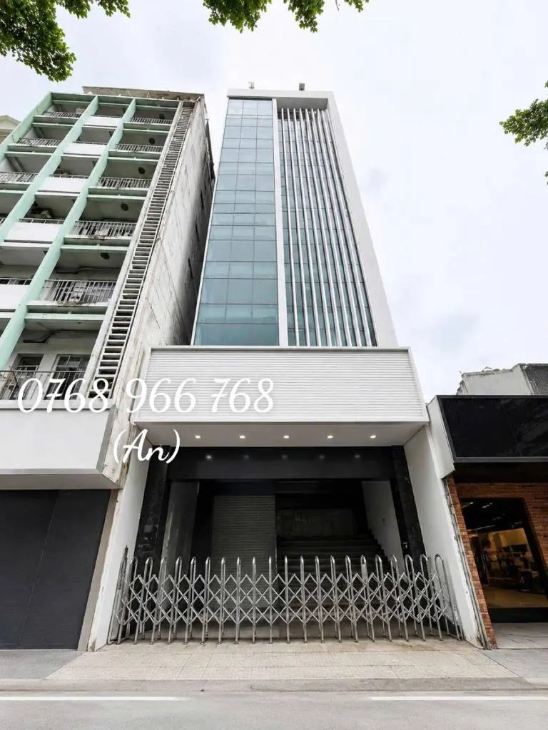 Cho thuê tòa nhà châu văn liêm, quận 5, dt 7.8x17m hầm trệt lửng 7 lầu, giá thuê 300 triệu