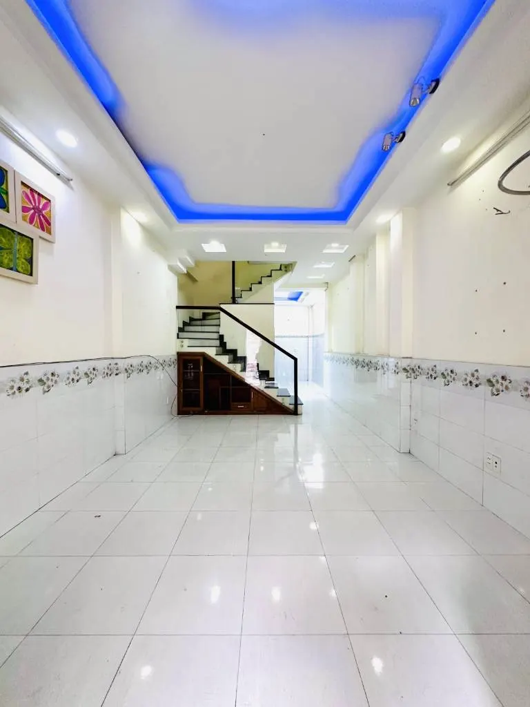 Bán nhà phường 8, gò vấp, hẻm nhựa oto, 52m², shr hoàn công, 5.75 tỷ