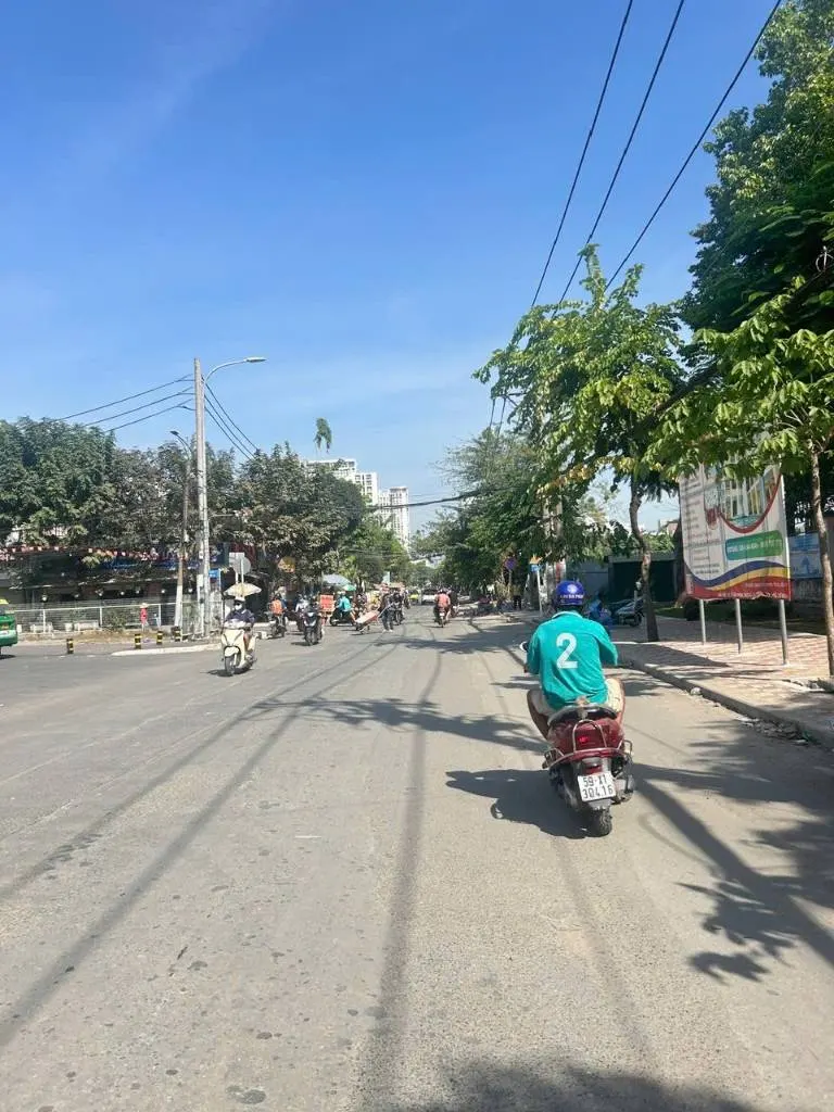 Bán đất lê văn thịnh quận 2, cách mặt tiền 10m, hẻm ô tô, 92m² – giá 6,28 t