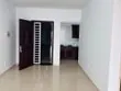 Cho thuê căn hộ Bầu Cát, DT 70m2, 2PN, NT cơ bản, giá 9.5tr/th.