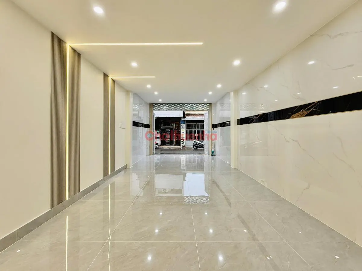 Cho thuê mặt bằng kinh doanh có giới hạn đường phạm ngũ lão quận 1 (DT 4X16M)