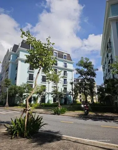 Cho thuê Nhà riêng 686m2 giá 75 triệu tại - Chọn - - Chọn