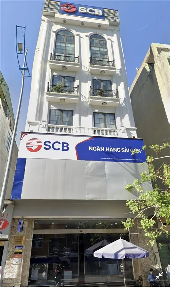 Bán tòa nhà phố trần hưng đạo cột đồng hồ hạ long vị trí đắc địa đang cho thuê 2,3 tỷ/năm