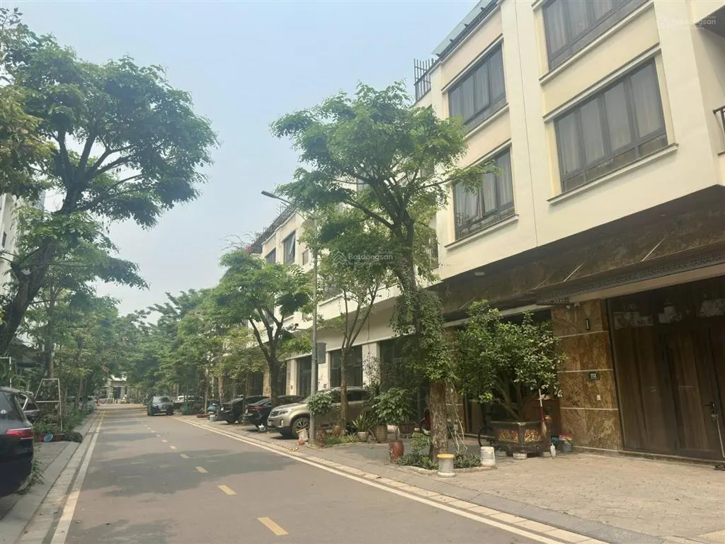 Một trong số ít căn resort dãy ven đê xuất hiện, mua 1 được 3 ở ecorivers