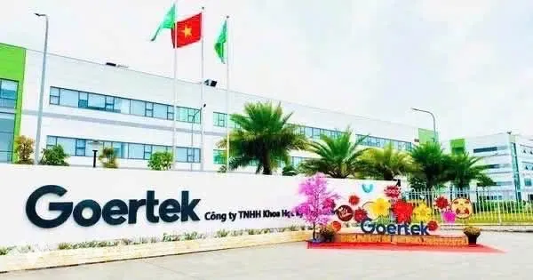 Đất đẹp sát khu công nghiệp Goerteck, trục chính Nam Sơn, kinh doanh sầm uất