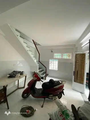 Nhà căn góc 2 lầu sân thượng thoáng mát - Lê Trực, Bình Thạnh - 12 triệu/tháng