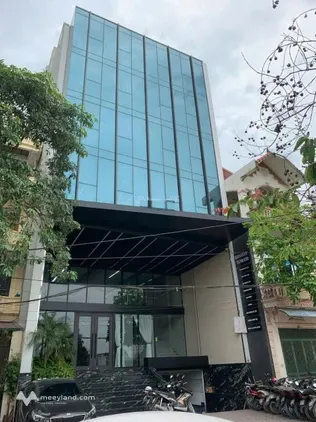 Cho thuê văn phòng giá rẻ Q1. Tòa nhà 168A Hai Bà Trưng. Sàn 75m²-125m²-200m² (Free PQL, LV 24/7)