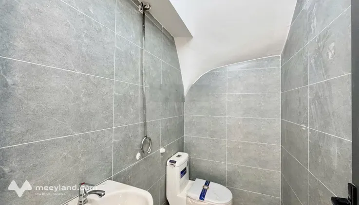 Cho thuê mặt bằng mặt tiền Quận 11 sát Quận 10 vị trí đẹp, kinh doanh tốt