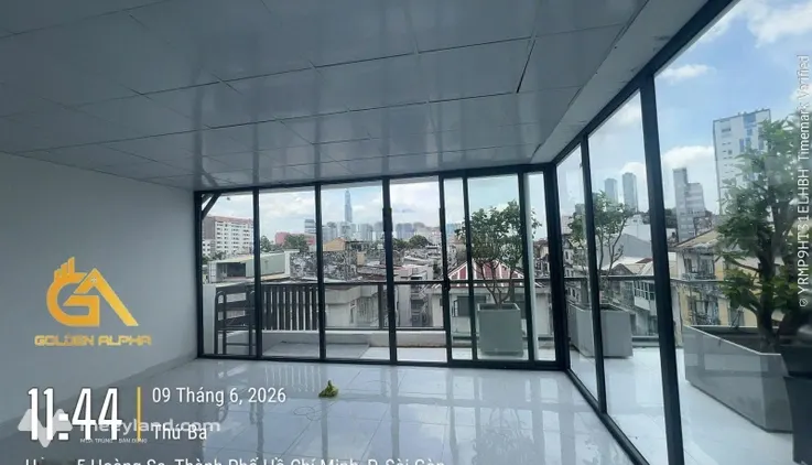 Cho thuê văn phòng 100m² full kính ở Quận 1 giá ưu đãi