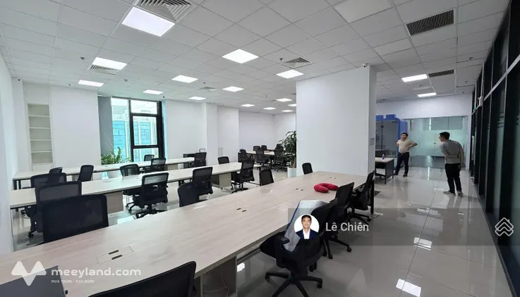 CĐT cho thuê văn phòng 300m2 (cắt tối thiểu 120m2) Roman Plaza Tố Hữu bàn giao nội thất đầy đủ