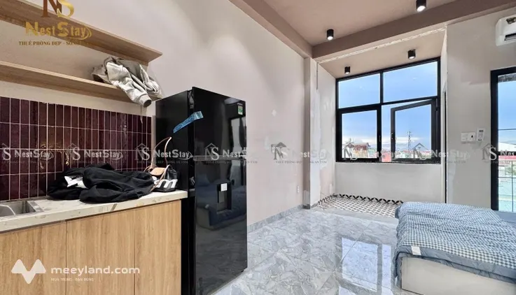 Studio ban công vibe nhẹ nhàng, full nội thất mới tinh