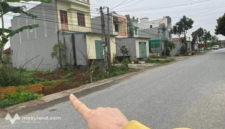 Bán đất mặt đường kinh doanh sầm uất tại Phú Châu, Đông Hưng