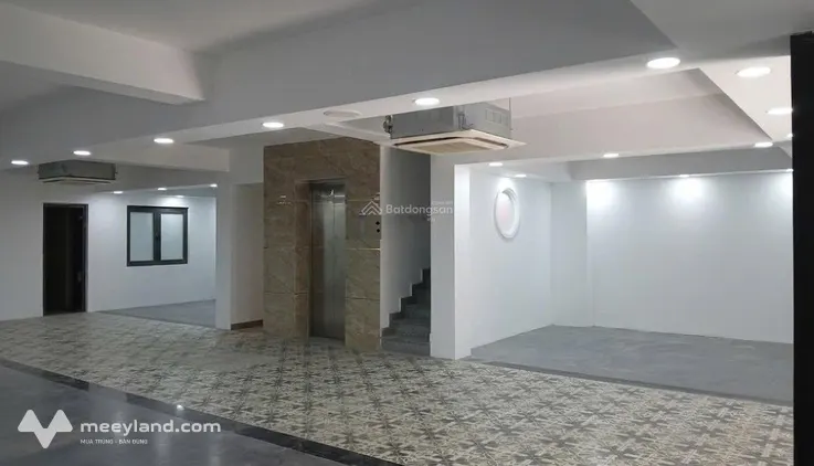 Cho thuê VP Sư Vạn Hạnh, 100m2, sàn suốt ko cột, làm việc 24/24 miễn phí, gần Vạn Hạnh Mall
