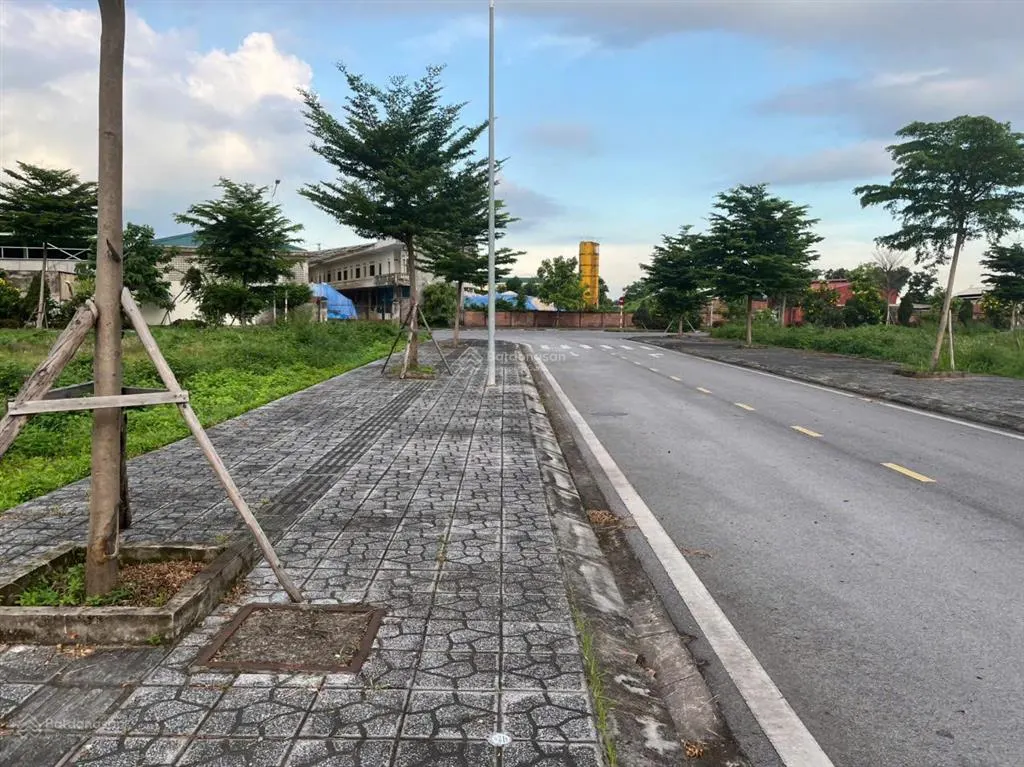 Bán đất tại khu đô thị kim sơn, mạo khê, giá 36,5 triệu / m2, 380 m2, view đẹp, uy tín