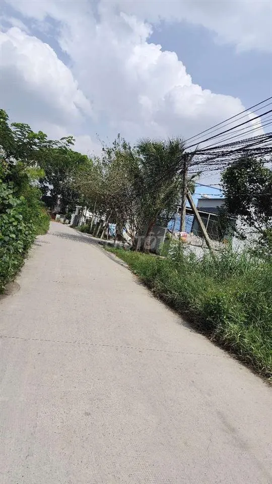 Cần bán gấp lô đất thổ cư 100m2/giá 700tr