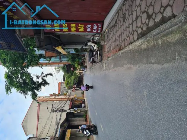 Cực kỳ cần bán đất, 80m gần ủy ban,hương mạc đường ôtô tránh chỉ 1.2tỷ