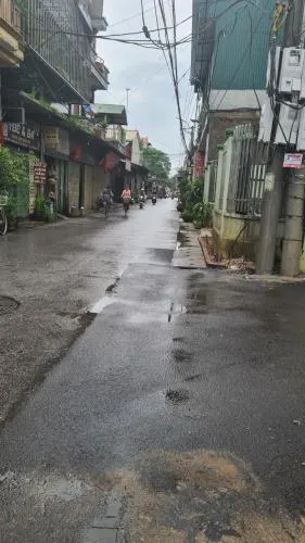 Bán nhà phù khê,cực gấp, cửa hàng đang KD 126M ,vỉa hè đá bóng xe bus chạy chỉ 1.22tỷ.