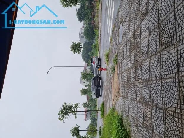 C,chủ cần bán gấp 1 lô đất bảo long new - city hương mạc DT88M MT5M giá 1.35ty